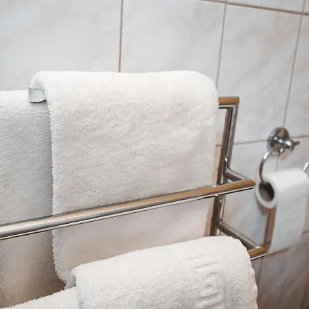 Pri Parku Guest house *